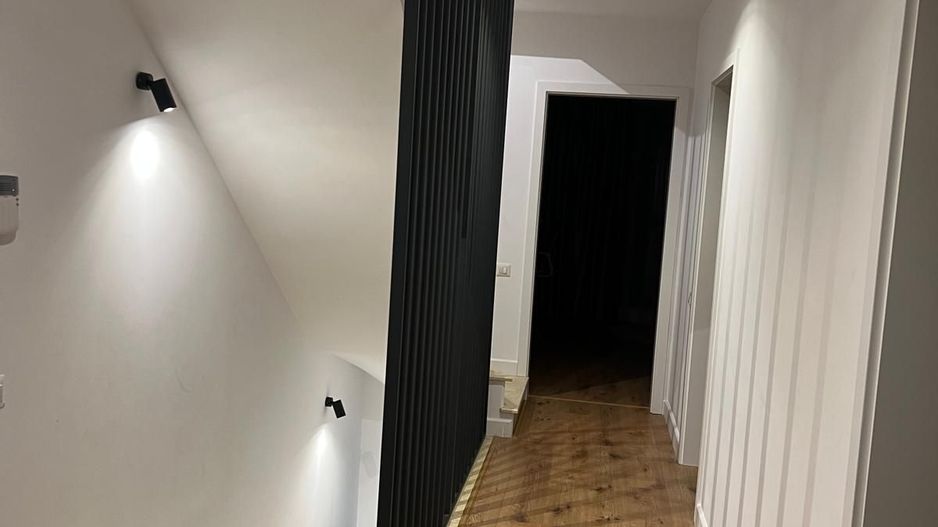 Duplex modern 140 mp,  3 dormitoare, 3 băi zona Buna ziua - Poză 5