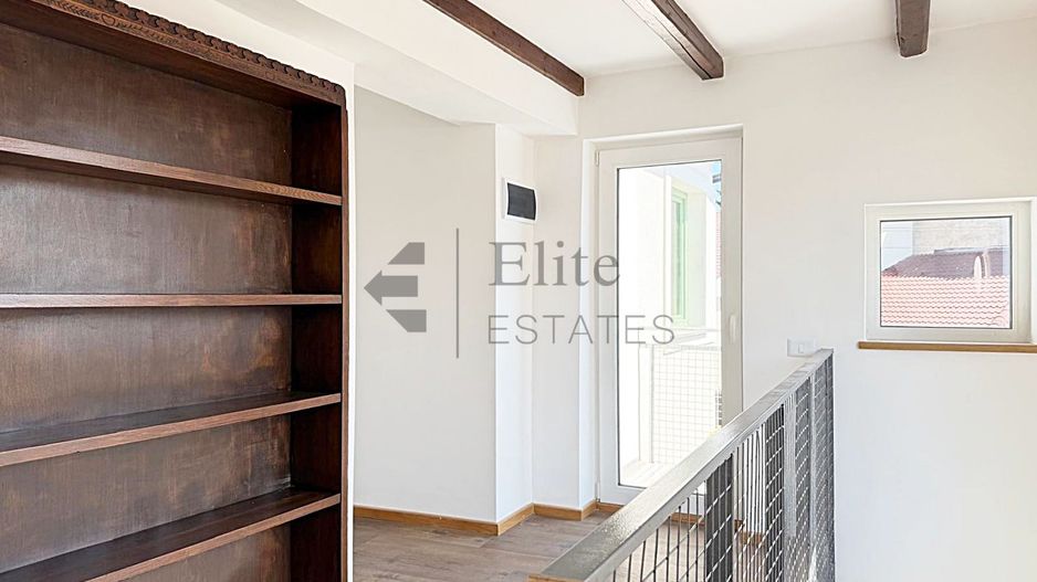 Casa noua singura in curte, ultracentral in Oradea - Poză 7
