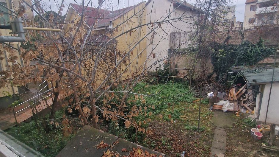 BRASADAS vinde ap 3 cam etaj 1/4 60mp in zona Ultracentrala. - Poză 4