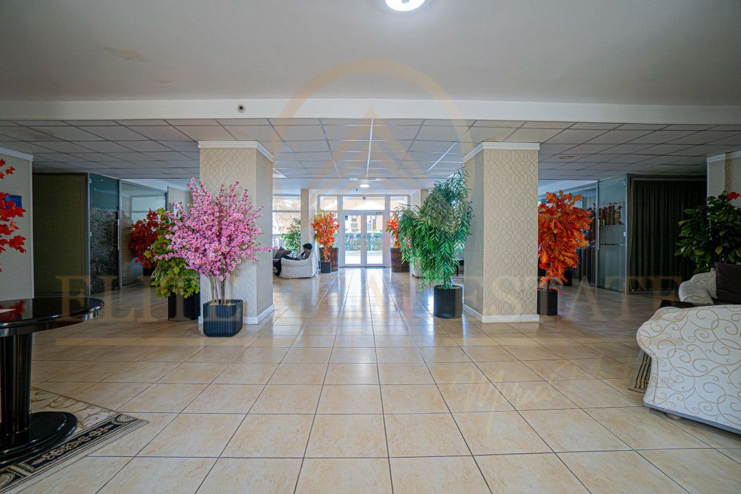 Apartament 2 camere – Mamaia, zona de intrare – Piscină - Poză 31