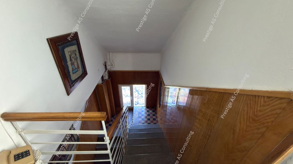 Casa individuala 2 apartamente | 310 mp utili |  clinica / birouri Elisabetin - Poză 5
