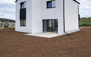 Casă individuală cu vedere la lac – Apahida - Poză 2