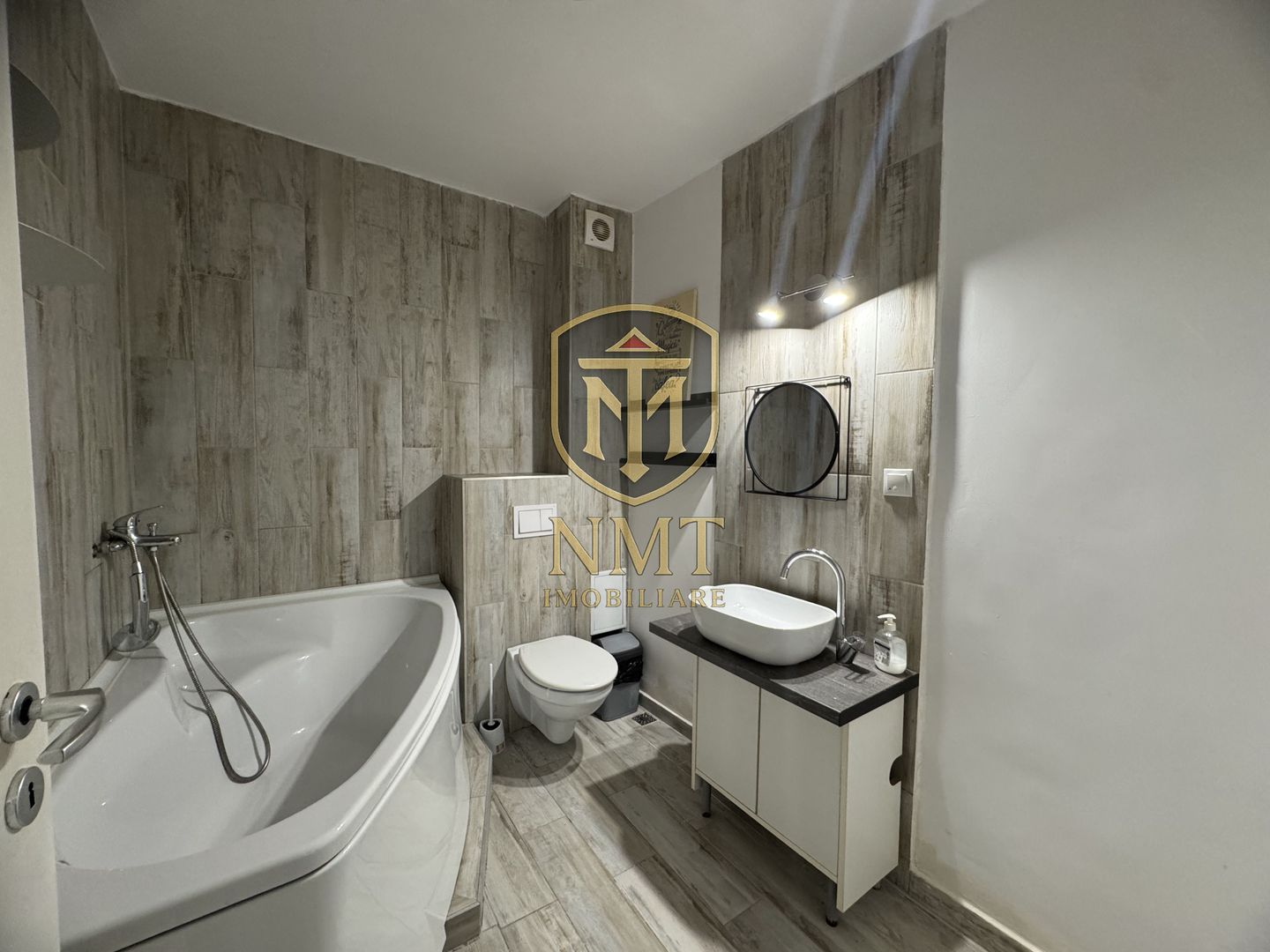 Apartament cu 1 camera | 40 mp | Intre Lacuri - Poză 8