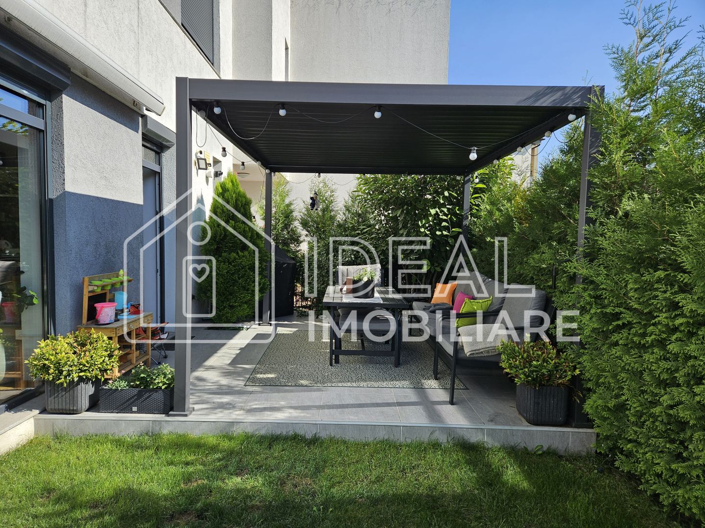 Casa Moderna cu 4 camere si terasa, zona Pictor Brana, Selimbar - Poză 6