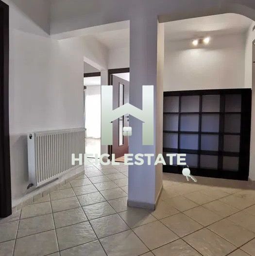 Apartament cu 3 camere in zona Soarelui - Poză 9