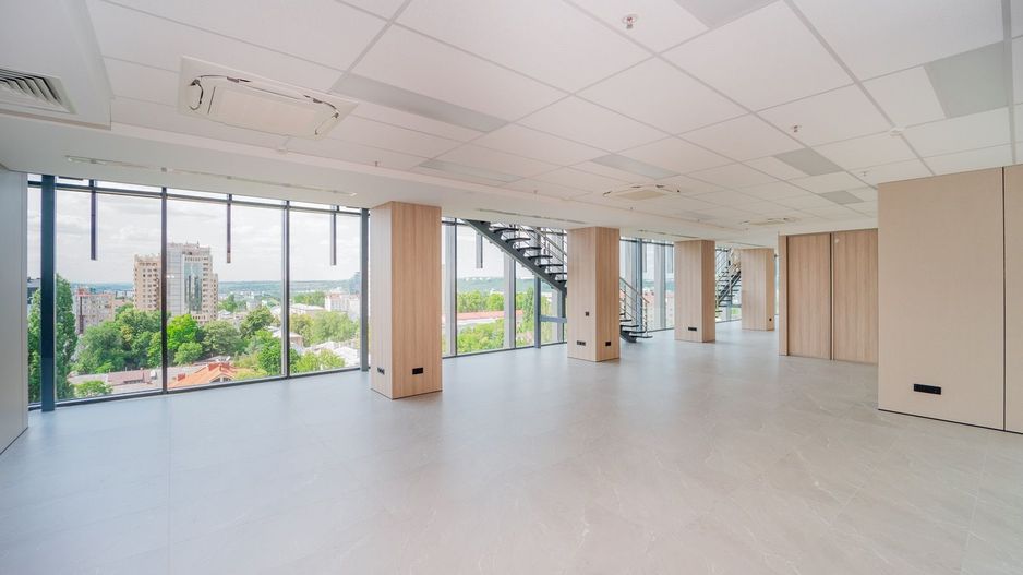 SPRE CHIRIE SPAȚIU COMERCIAL PENTRU BIROU | OFICIU 170 m2 Panoramic View ETAJUL 9 | Premium Location Bussines | Chișinău ,Centru - Poză 4
