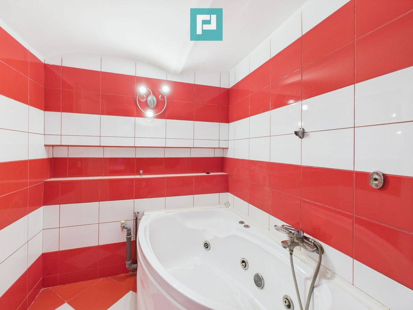 Apartament 4 camere, Bulevardul Revoluției - Poză 14