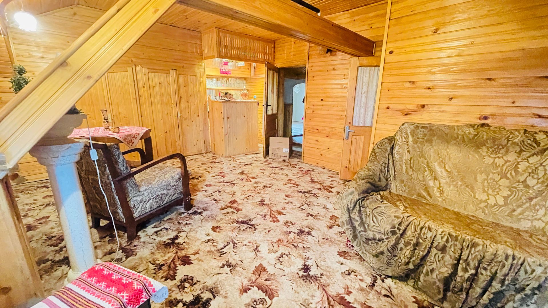 Casa spatioasa cu teren 739 mp in zona Mehala - Poză 18