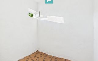 Casă cu 5 camere și teren 957 mp în Olari - Poză 12