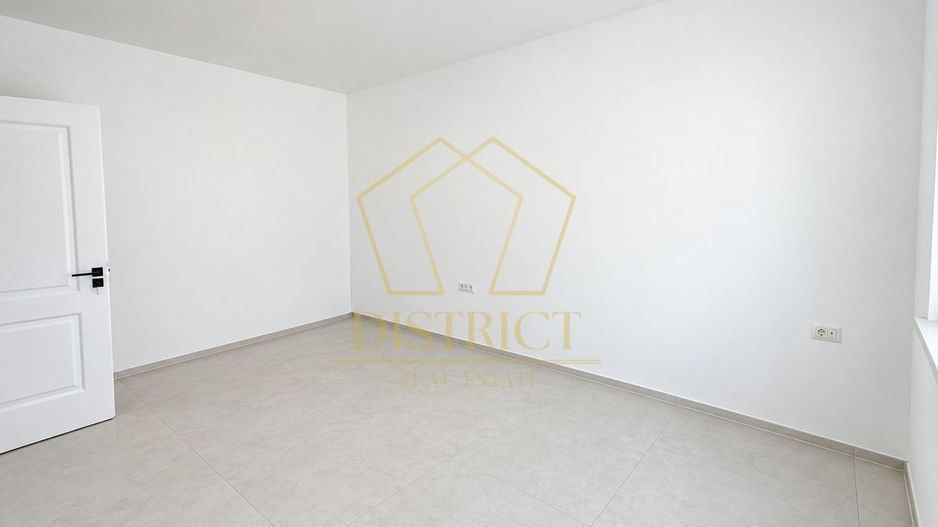 Apartament cu 2 camere si gradina proprie in Braytim la asfalt. - Poză 4