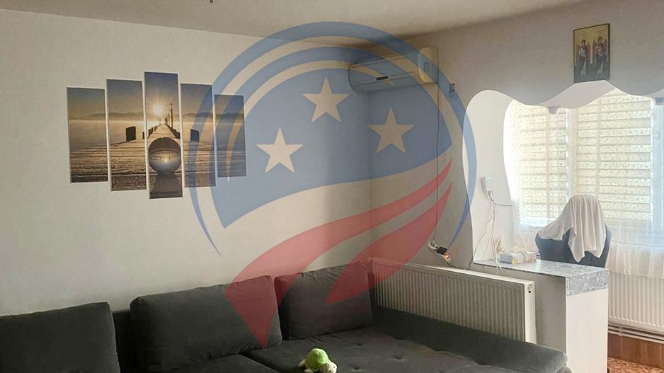 Apartament 2 camere, 55 mp, etaj 3/4, centrală proprie, mobilat și utilat - Poză 3