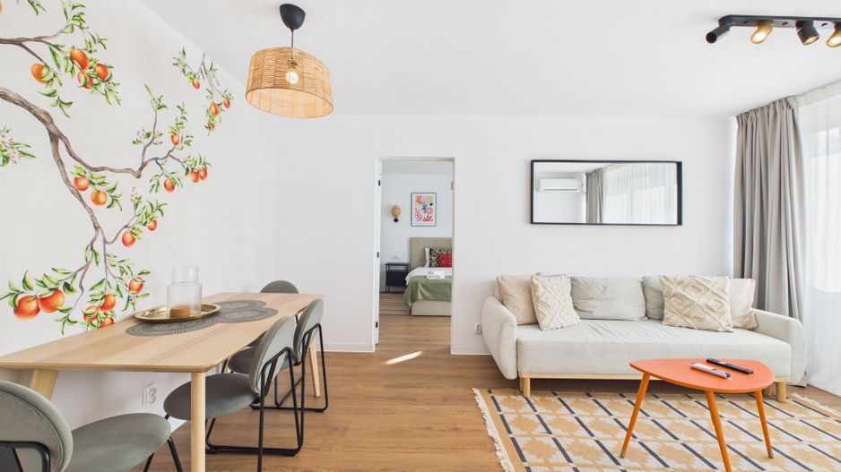 Apartament 2 camere complet renovat 2025 | Km 0 București | - Poză 1