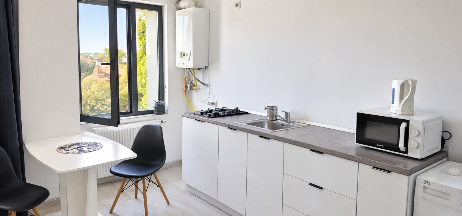 De inchiriat studio ultracentral, etaj 2, 400 euro - Poză 4