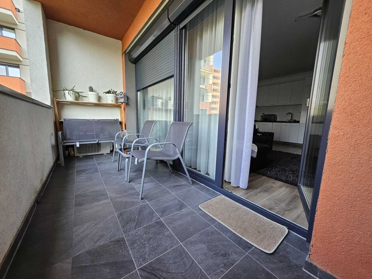 Apartament 2 camere  Aradului bloc nou parter cu balcon - Poză 8