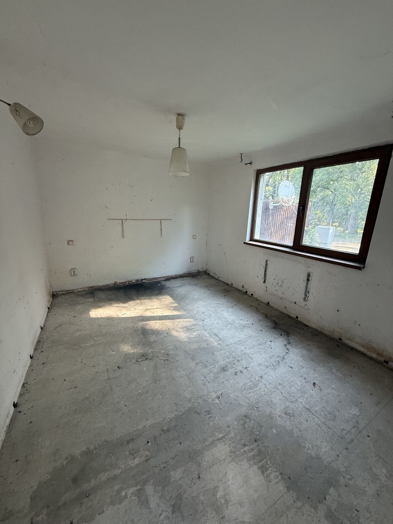 Casă renovanila lângă pădure 91 mp + teren 500 mp cu toate utilitățile - Poză 9