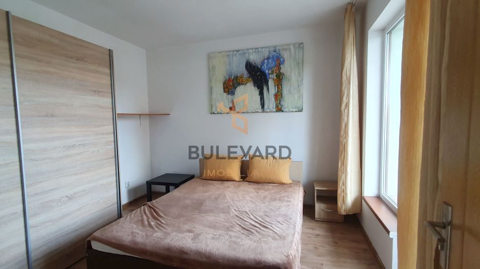 Apartament cu 3 camere, zona Terra! - Poză 1