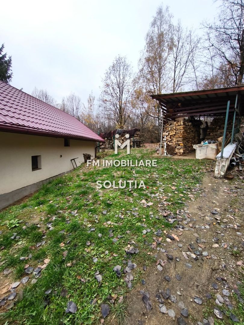 Casă de  vânzare cu vedere panoramică - Poză 24