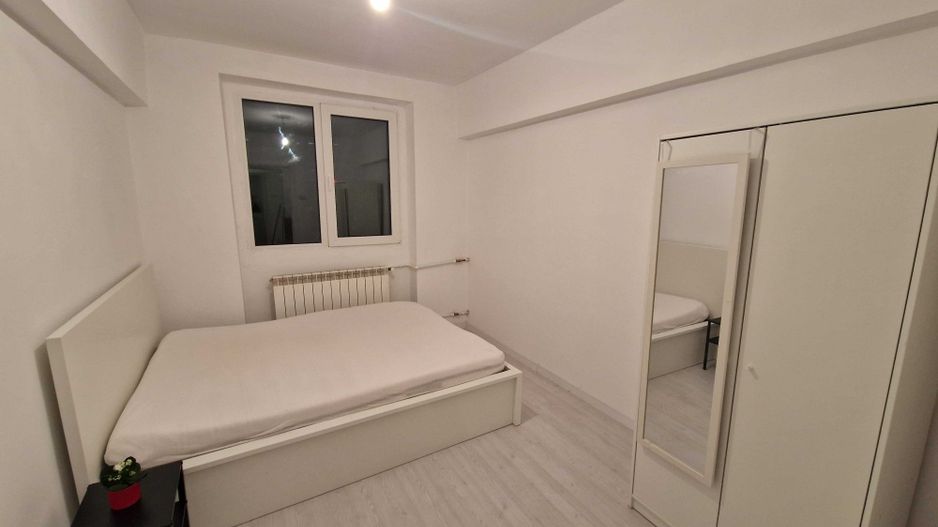 Închiriere Apartament 3 Camere – Zona Tineretului (Metrou) - Poză 1
