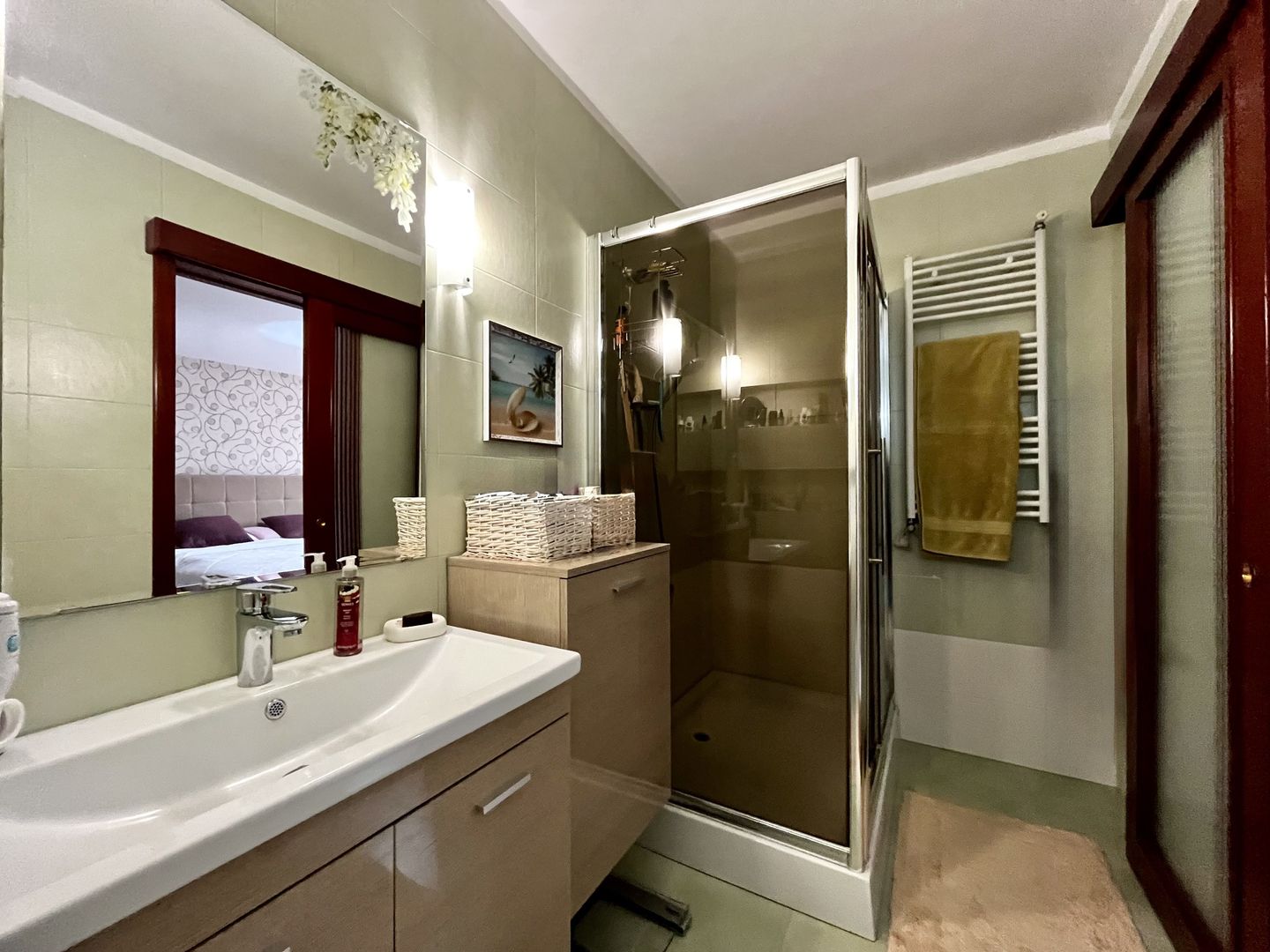 Casa spațioasă și primitoare cu garaj dublu, în Braytim – Soarelui - Poză 17