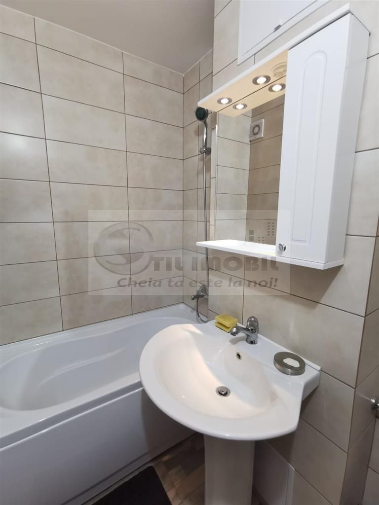 Apartament 2 camere recent renovat  Alexandru cel Bun 399 euro - Poză 20