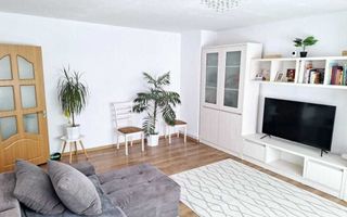 BRASADAS vinde ap 3 cam in CARPATI 2 la etajul 1/4. - Poză 1