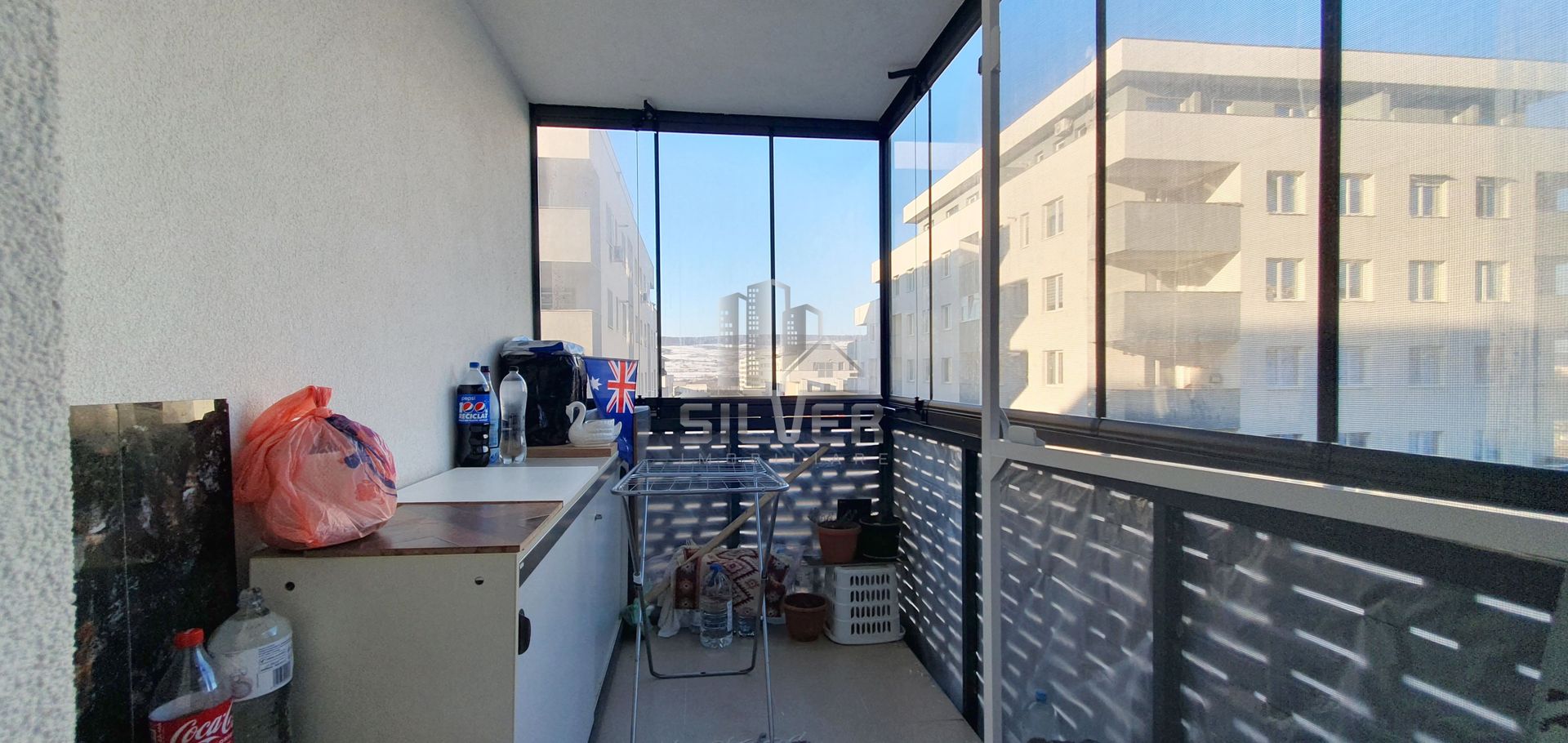 Apartament cu 2 camere si parcare exterioara, zona BMW! - Poză 8