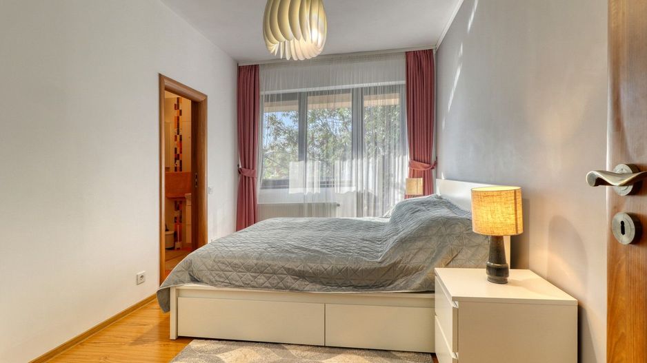 Bucurestii Noi- Dămăroia- Apartament de 4 camere-92mp- Școala 179 - Poză 7