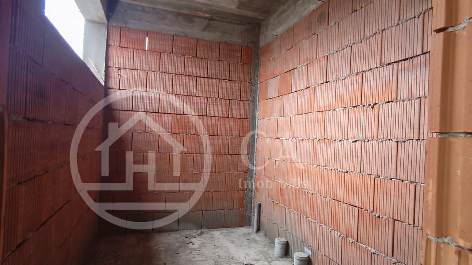 Casa de vanzare P+E cu 5 camere in Oncea, Oradea - Poză 9