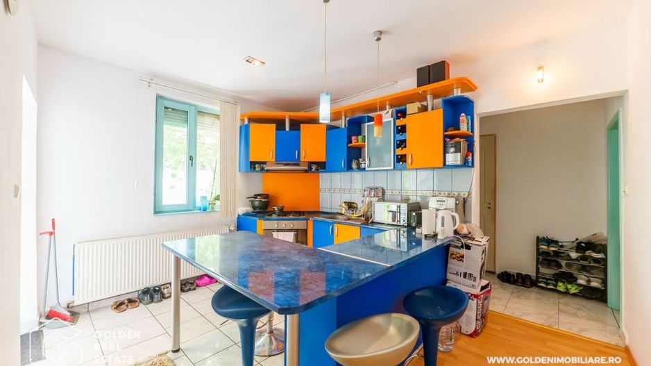 Oportunitate de investiție, vila pretabila pentru  afacere de familie - Poză 25