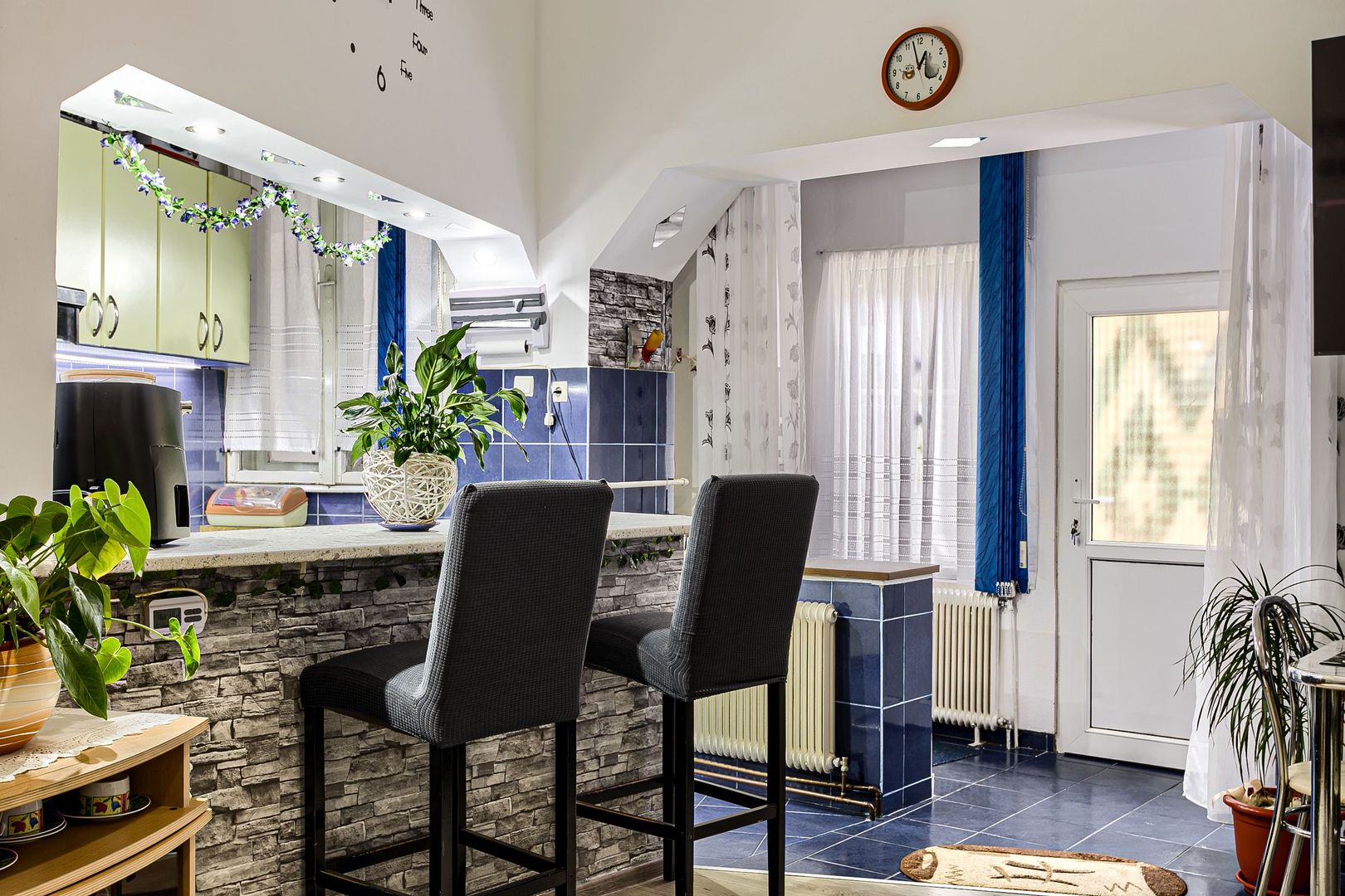 Apartament la casă cu 2 camere Aradul Nou - Comision 0% la cumparare - Poză 4