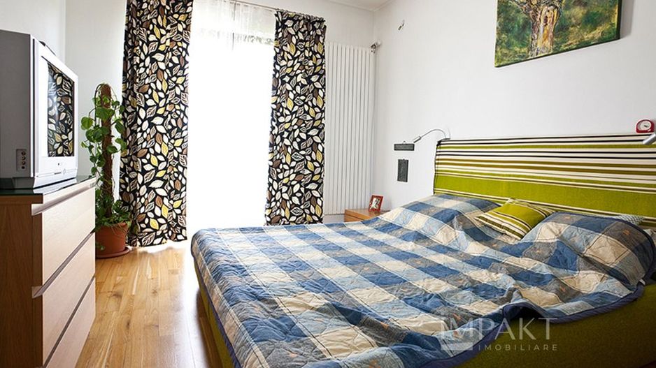 Vila deosebită, în cartierul Zorilor, superfinisată, ideală pentru locuință ! - Poză 10