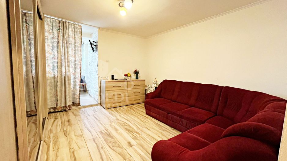 Apartament 1 camere de vânzare in zona Rogerius, Oradea - Poză 1