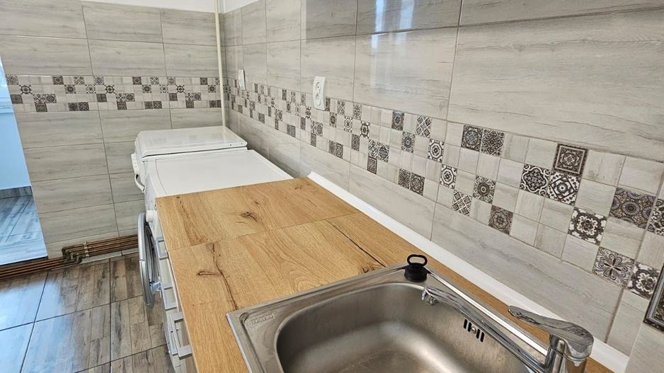 2 camere zona Complex Studentesc cu centrala - Poză 3