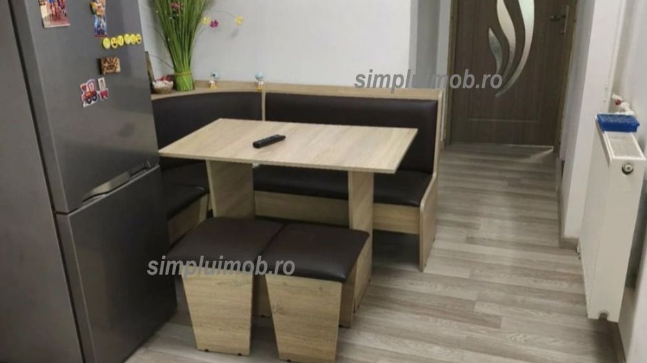 Decomandat renovat 2 camere sector 4 Resita - Poză 3