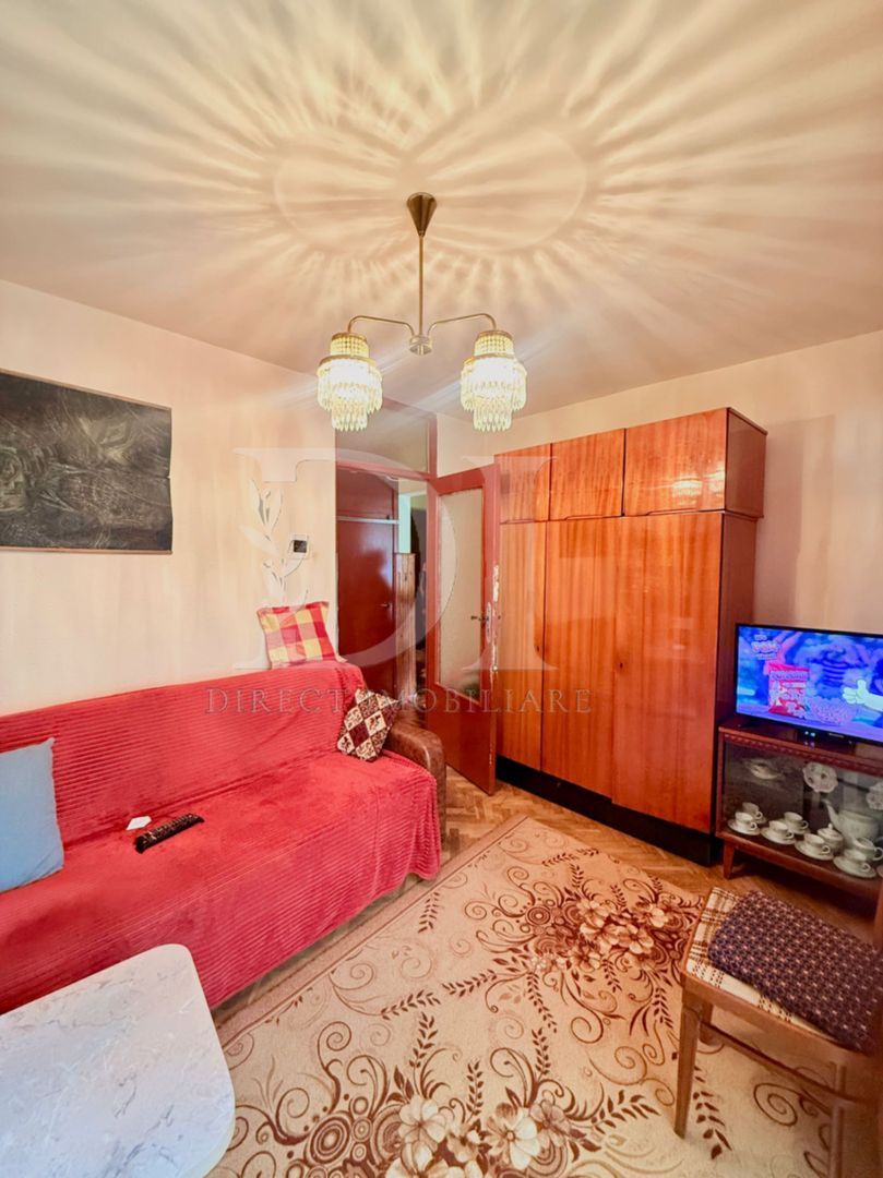 Apartament complet decomandat / etaj intermediar / - Poză 4