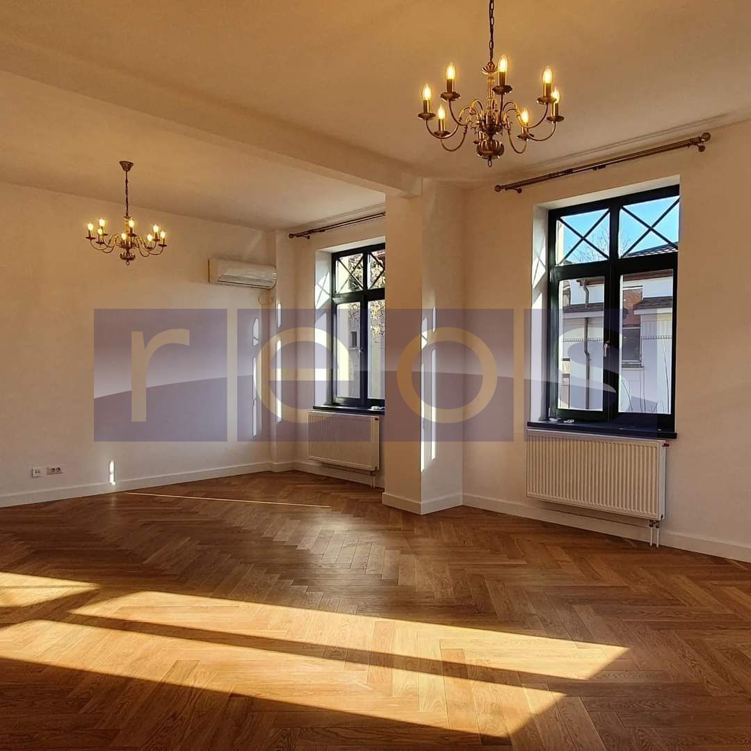 Vila Exclusivista zona Capitale - Poză 3