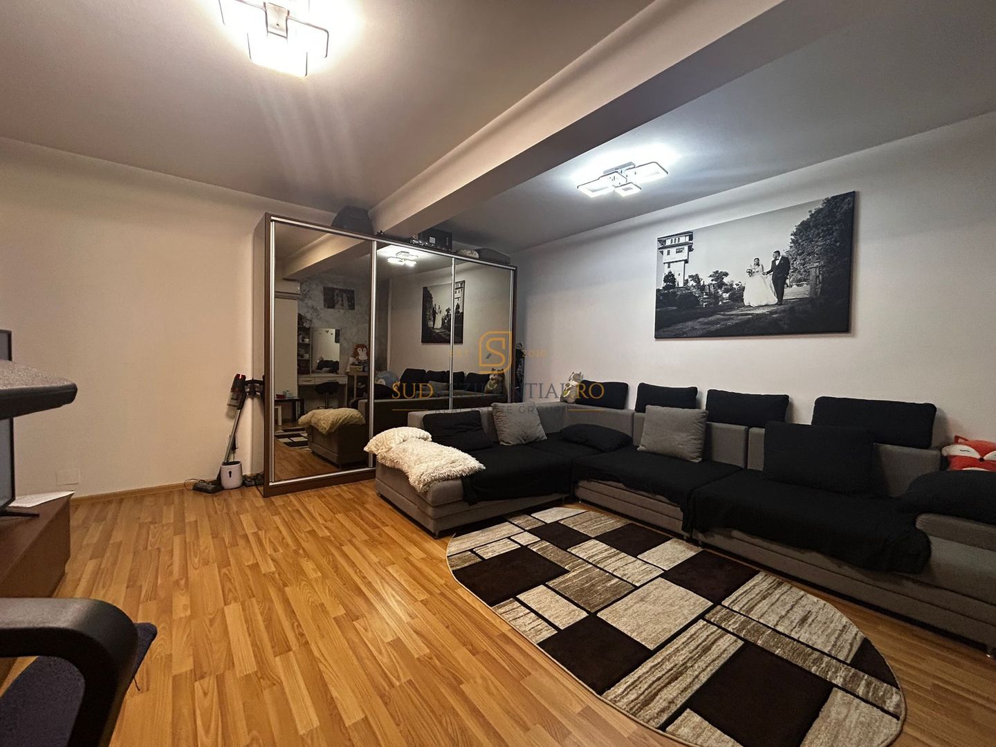 Apartament cu 2 camere de vanzare, decomandat, Soseaua Oltenitei - Poză 1