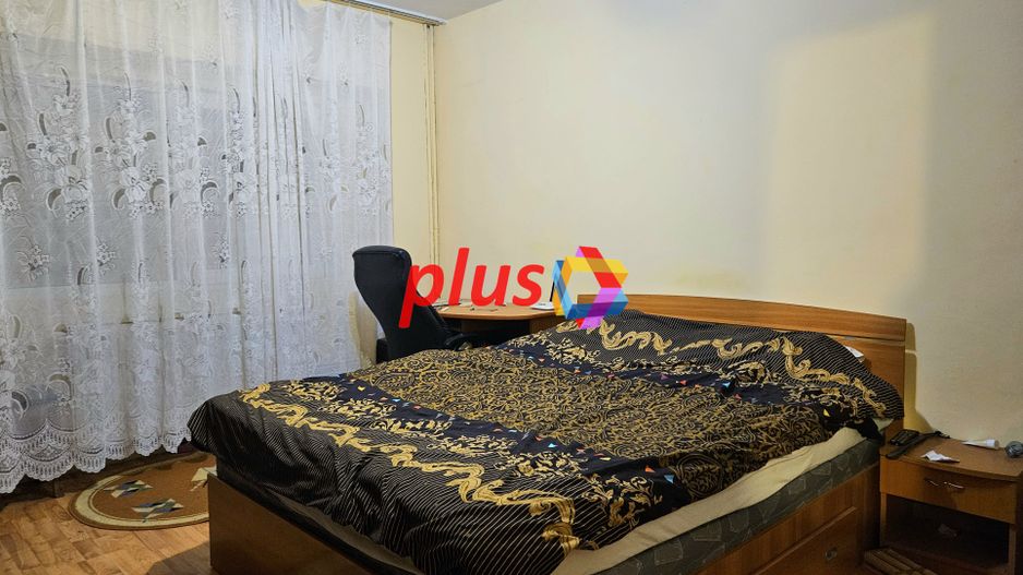 Apartament cu trei camere, zona Racadau 76 mp - Poză 10