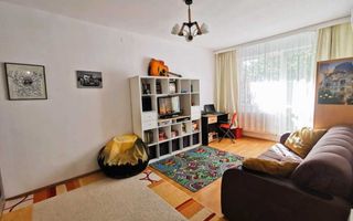 Apartament cu o cameră, garaj, zonă accesibilă, ideal cuplu. - Poză 1