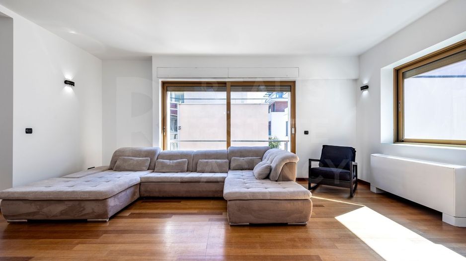 Penthouse, Jean Monnet Residence, București - Poză 3