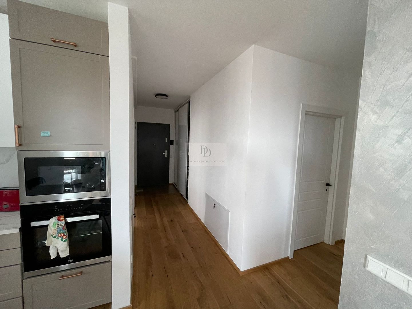Apartament elegant 4 camere | Garaj privat | Cartier Europa - Poză 5