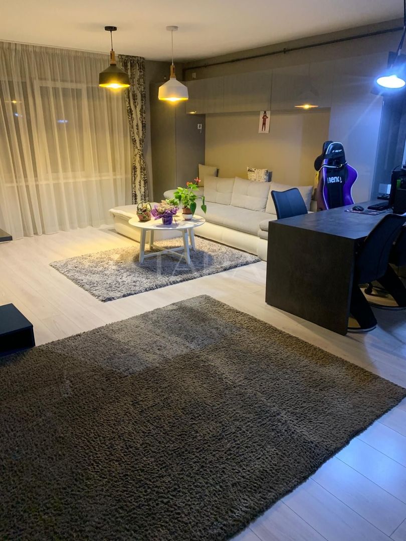 Apartament Modern cu 2 Camere de Vânzare în Baciu, Zona Petrom - Poză 1