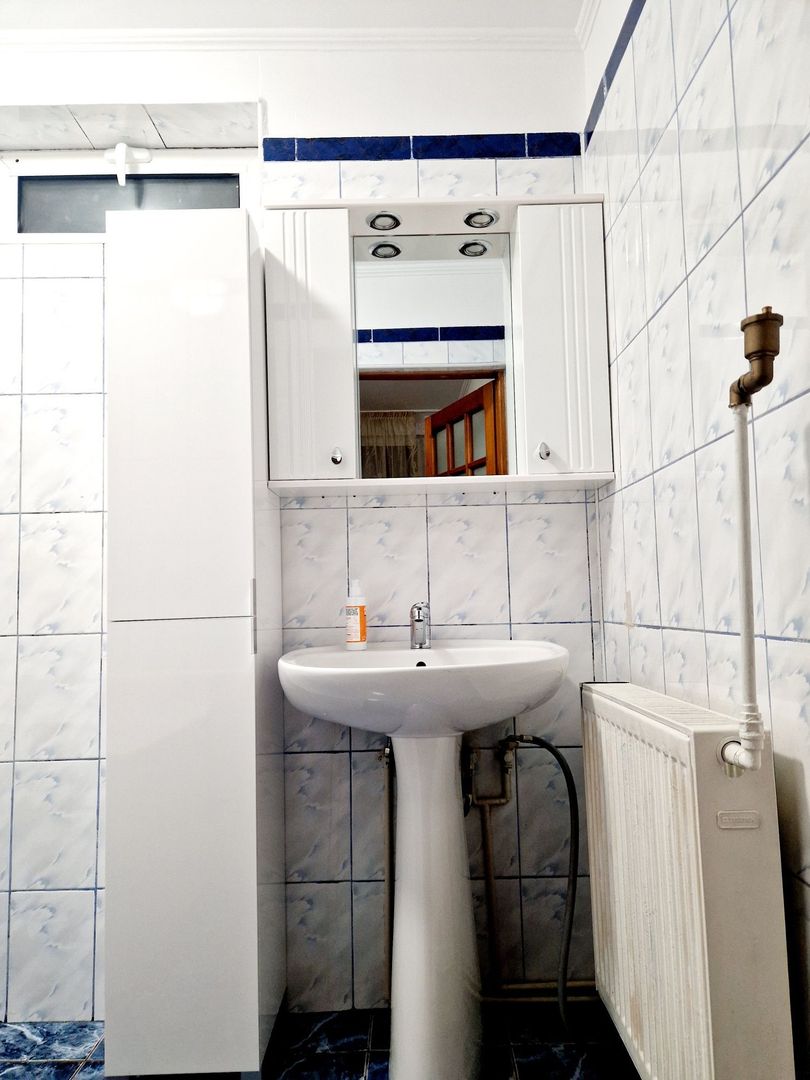 2 camere 60 mp, DECOMANDAT, 1 Mai, vila - Poză 5