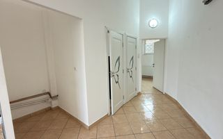 Spațiu Comercial Stradal 30 mp/Trafic Intens Auto și Pietonal/C.A.Române - Carei - Poză 4