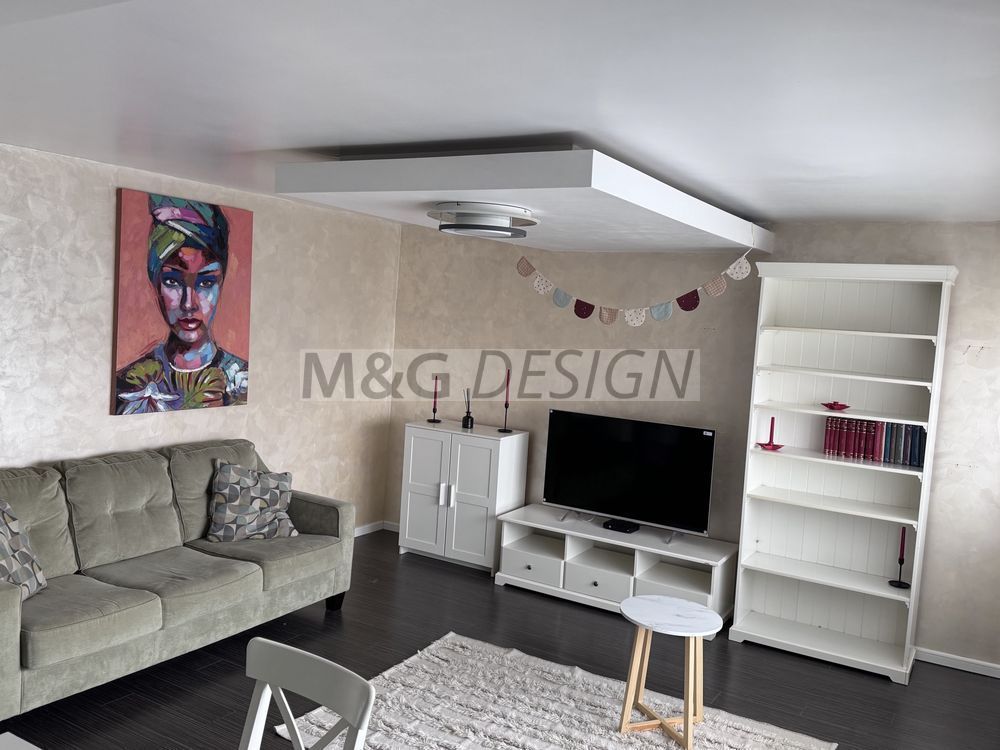 Apartament 3 camere zona Lunei - Poză 1