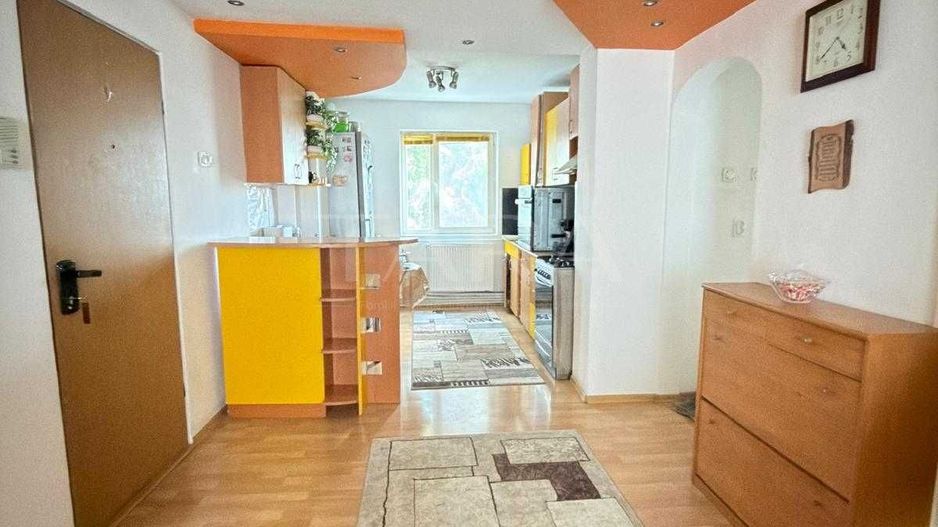 Apartament 4 camere, strada Mehedinți, Mănăștur. - Poză 5