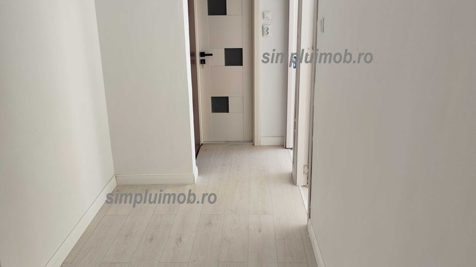 Apartament 3 camere complet renovat situat langa Parcul Drumul Taberei - Poză 3