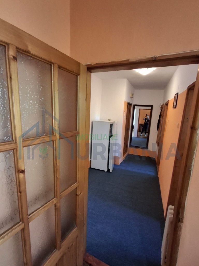 Apartament 2 camere decomandat de închiriat în zona Tudor Vladimirescu - Poză 1