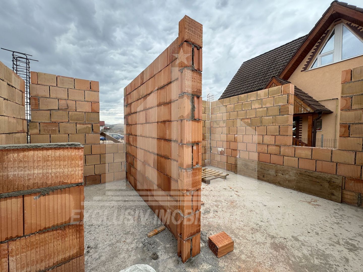 Casa individuala | 1 nivel | 105 mp | Toate utilitatile | Micesti - Poză 4