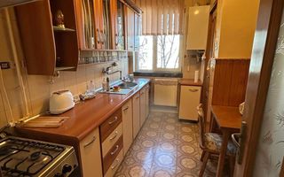 Apartament cu 3 camere, etaj 3/4 in Gheorgheni, zona Piata Hermes ! - Poză 2